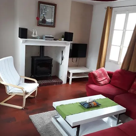 Semesterbostad L'escale Arquaise, La Maison Au Jardin Fleuri A 5 Min De Dieppe 7 Jours Minimum